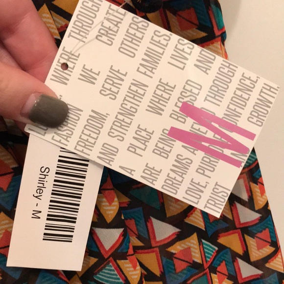 Lularoe Shirley, M, BNWT, geometric pattern - Picture 3 of 3